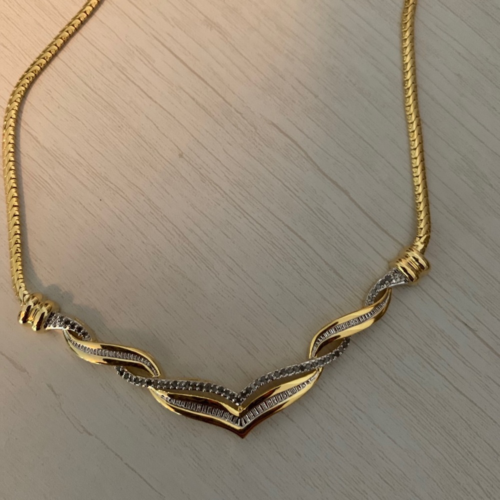 Gold necklace